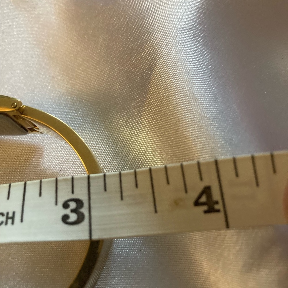 Bulova Gold Rectangular Watch - Picture 7 of 7